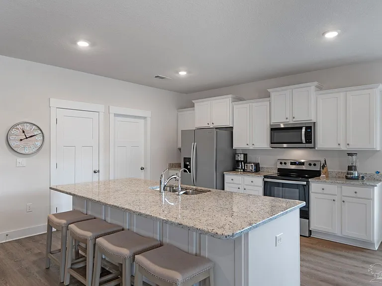5978 Forest Bay Ave — Photo 12