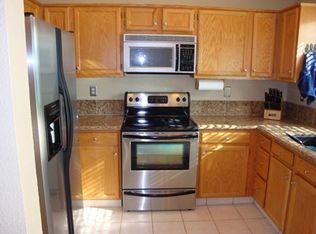 2726 Beverly Ave, Clovis, CA 93611