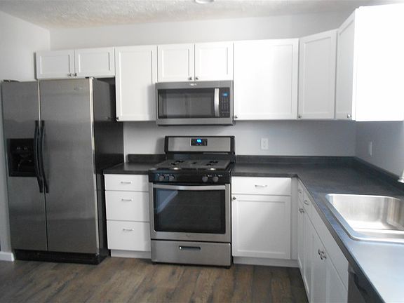 2nd image of 309 E Logan St