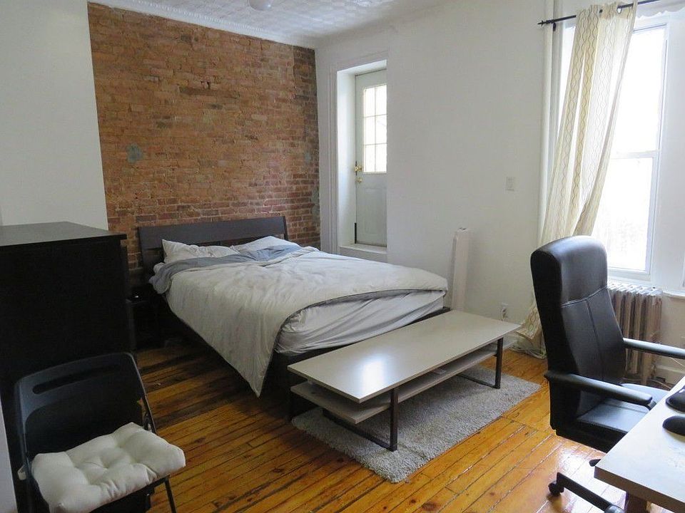 1st image of 299 7th St #1