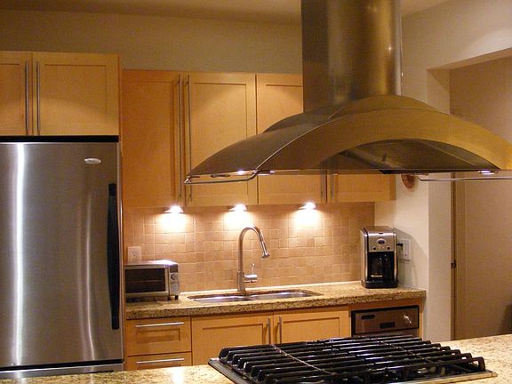 Contemporary kitchen