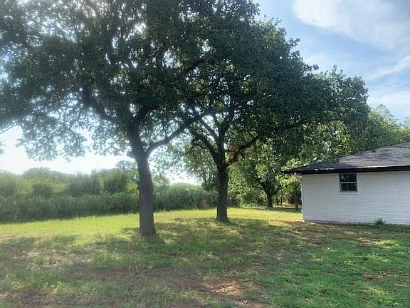 4th image of 1049 County Road 2480