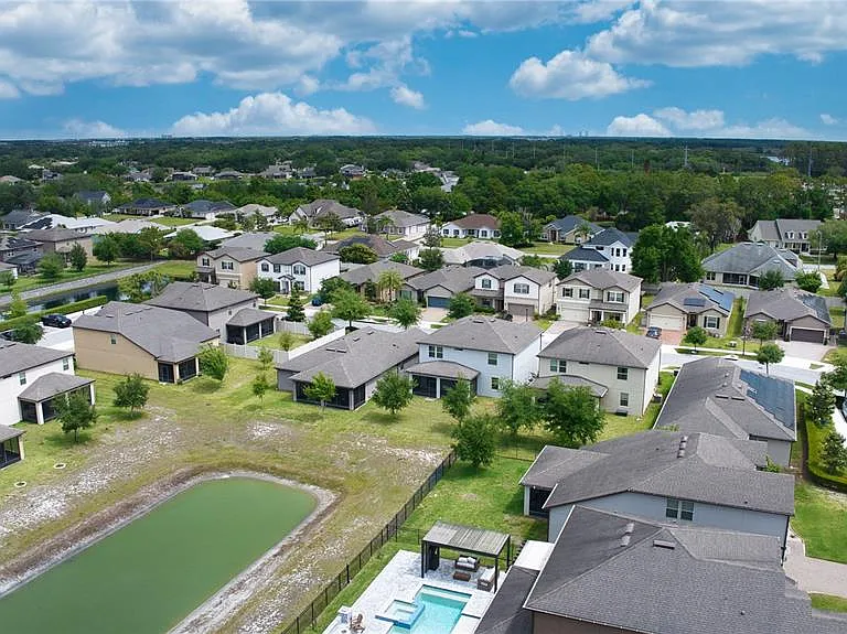5270 Brydon Woods Cir — Photo 19