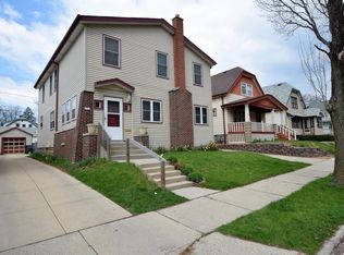 2165 S 83rd St, West Allis, WI 53219