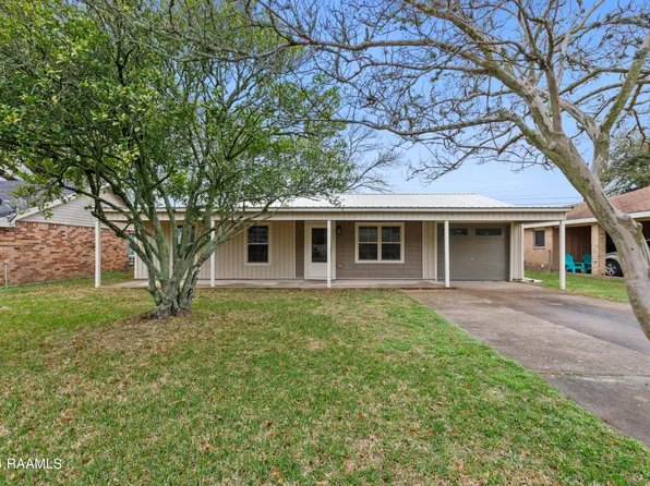 809 Fairmont Ln, Lafayette, LA 70501