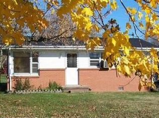 203 Galen Rd, Lafayette, TN 37083