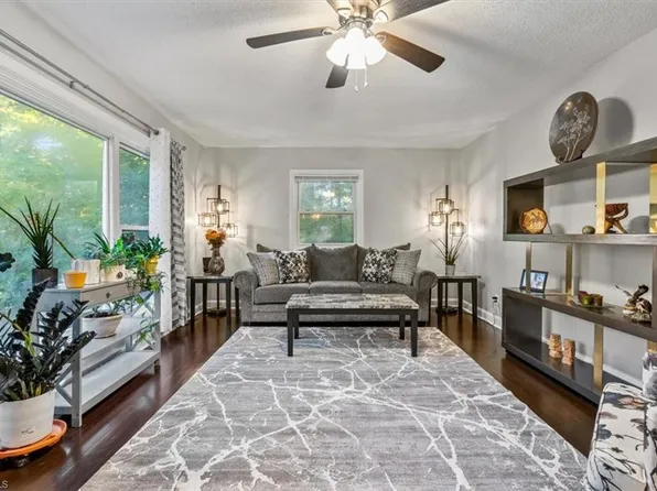 114 Buena Vista Ave, High Point, NC 27265