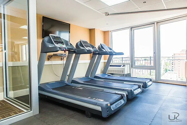 Rented by Urban Realty NYC | media 78