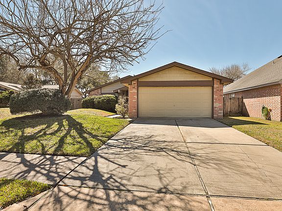 Western-Valley-Dr-21031-Front_03012022