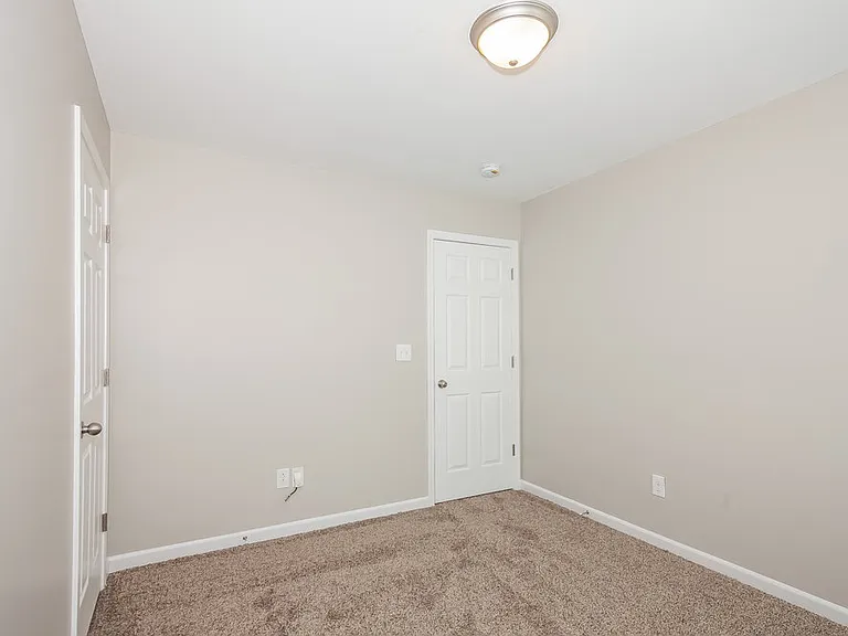1334 Haestad Ct — Photo 14