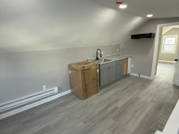 19 Winans Ave, Newark, NJ