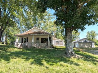 180 E 150 S, Washington, IN 47501