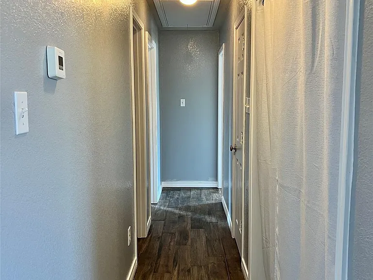 1728 Red Oak Ct — Photo 23