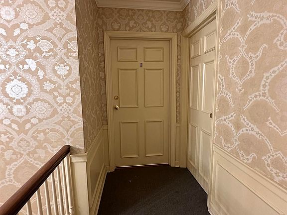 2nd image of 3951 Bellemeade Ave Unit D