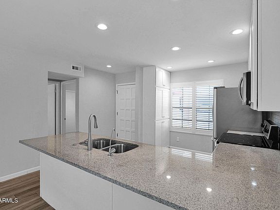 4th image of 508 S PALO VERDE Way