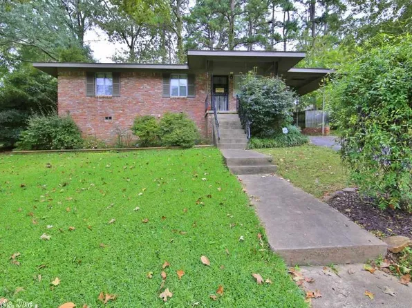 30 Berkshire Dr, Little Rock, AR 72204