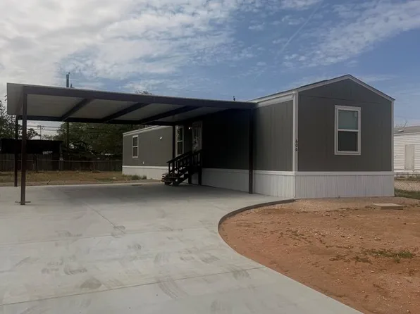 606 SW 1st St, Andrews, TX 79714