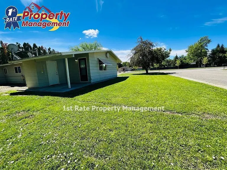 152 E Mission Dr — Photo 10