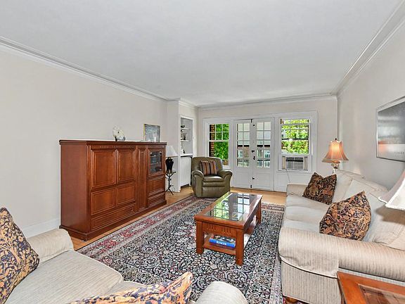 5th image of 2009 N Prospect AVENUE #20