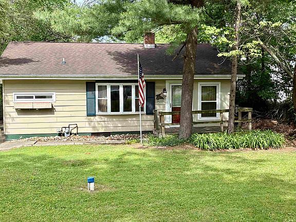 2nd image of 54235 Terrace Ln