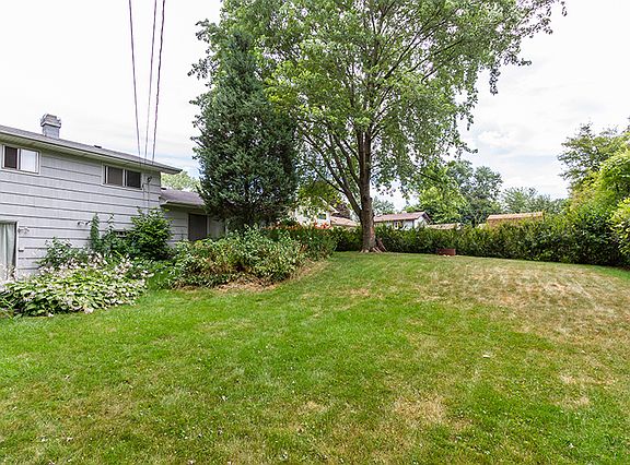 4th image of 435 Northview Ln
