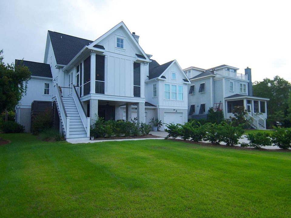 2nd image of 349 Evian Way