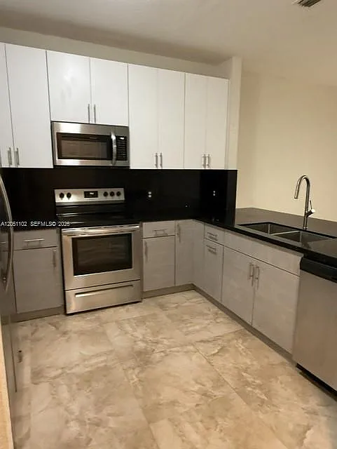 Villas At Nautica Three C — Photo 3