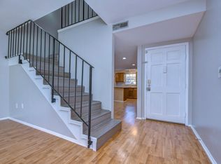 14416 Reuter Strasse Cir, Tampa, FL 33613