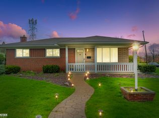 34489 Coachwood Dr, Sterling Heights, MI 48312