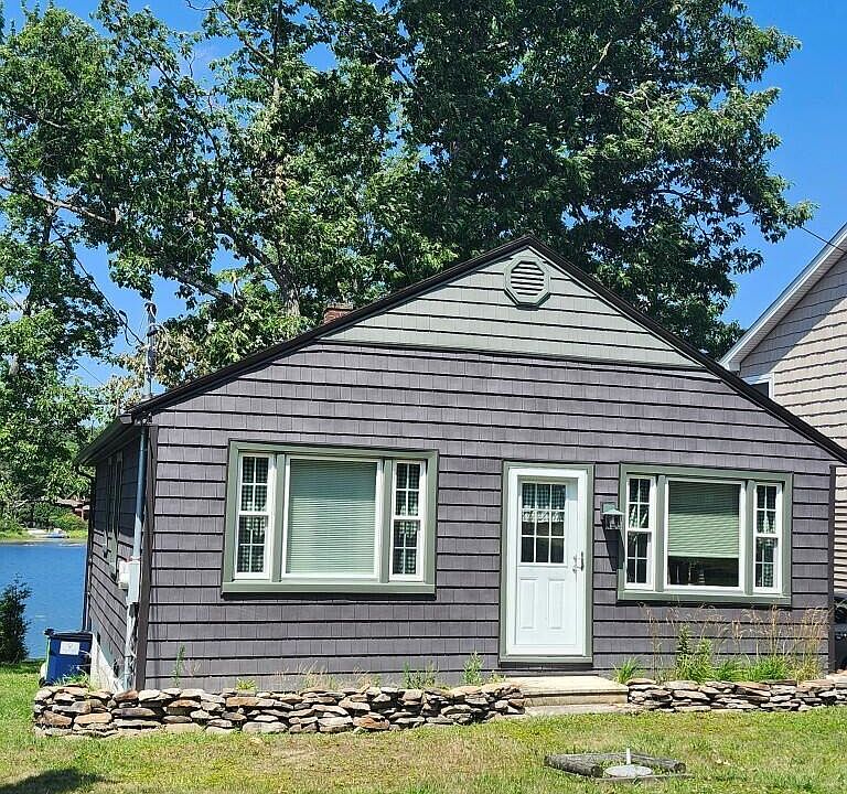 1st image of 1297 Lakeview Dr