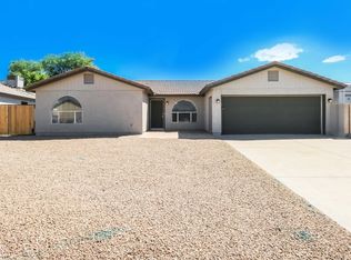 652 W Sierra Vista Dr, Apache Junction, AZ 85120