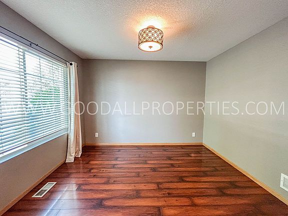5th image of 335 SE Carefree Ln