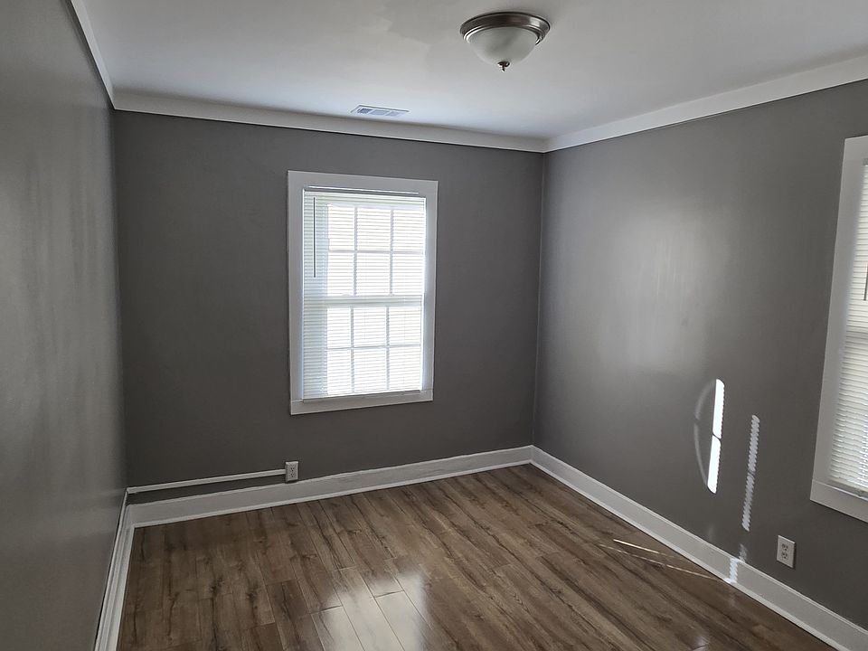 1st image of 192 1st St SW #192