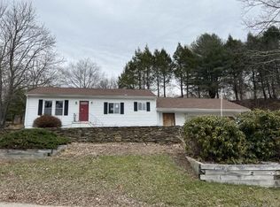 30 Church St, Baltic, CT 06330