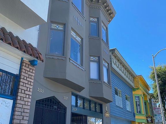 3rd image of 2525-2527 24th St #2525