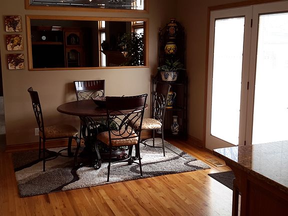 3rd image of 2500 Clayton Ct