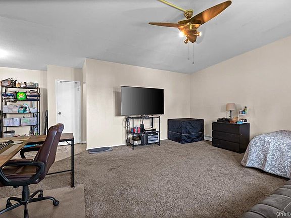 5th image of 267 N Newbridge Road #2D