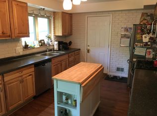 4322 Gilhouse Rd, Toledo, OH 43623