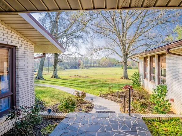 1254 Mountain Loop Rd NW, Sugar Valley, GA 30746