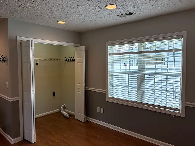 9565 Sullivan Dr — Photo 9