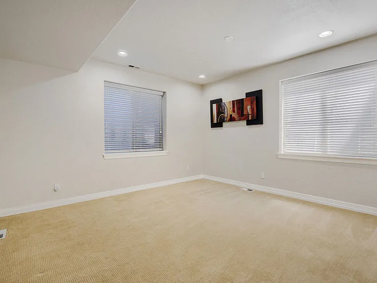 9889 Sunset Hill Cir — Photo 22