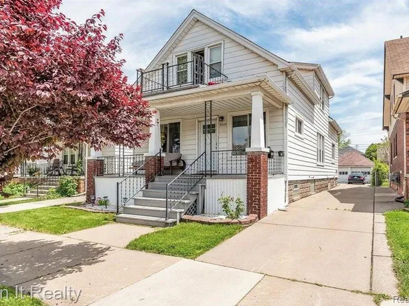 5504 Jonathon St, Dearborn, MI 48126