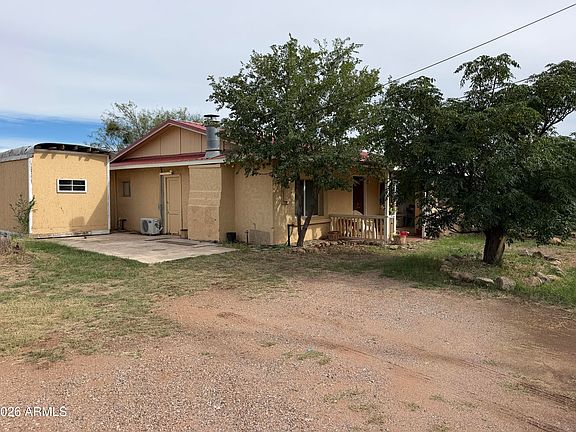 2nd image of 2389 S BOWERS Street