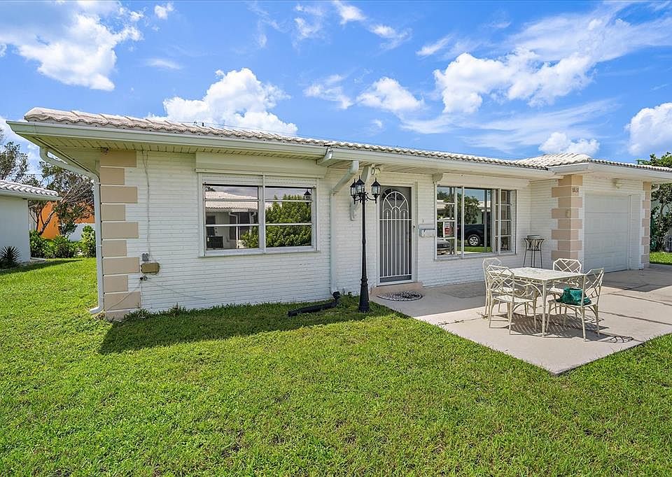 1st image of 8831 CARLTON COURT