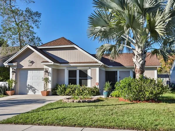 7920 George Washington Ln, Tampa, FL 33637