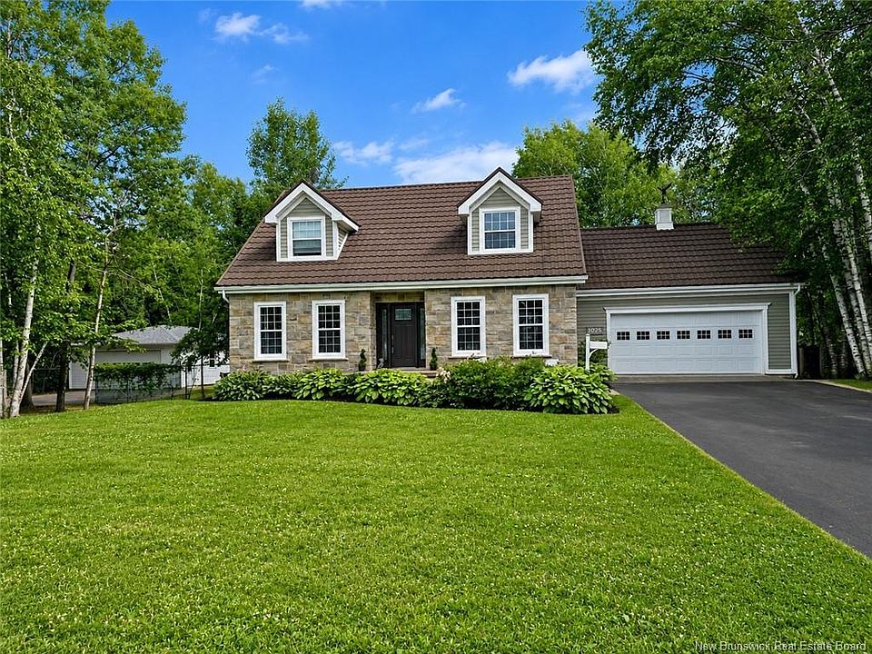 1st image of 1025 Tamarack Dr