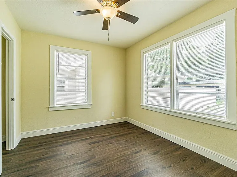 505 E Virginia Ave — Photo 15