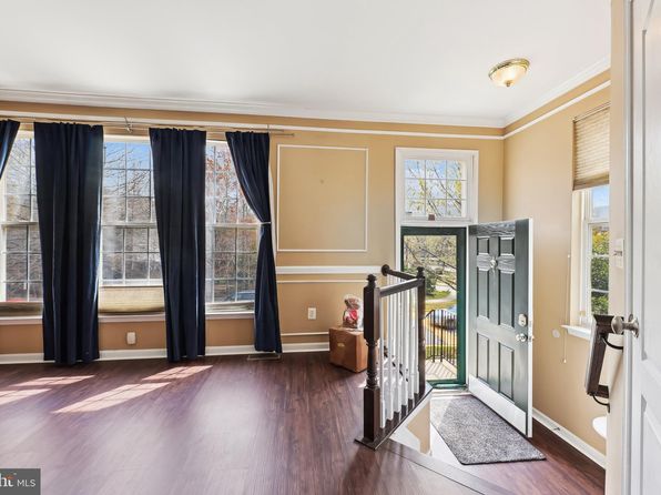 10200 Nareen St, Upper Marlboro, MD 20774