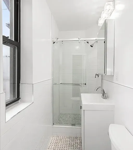 73 Thompson St #3A — Photo 4