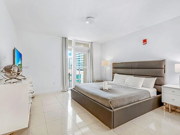5th image of 3250 NE 1st Ave APT 603